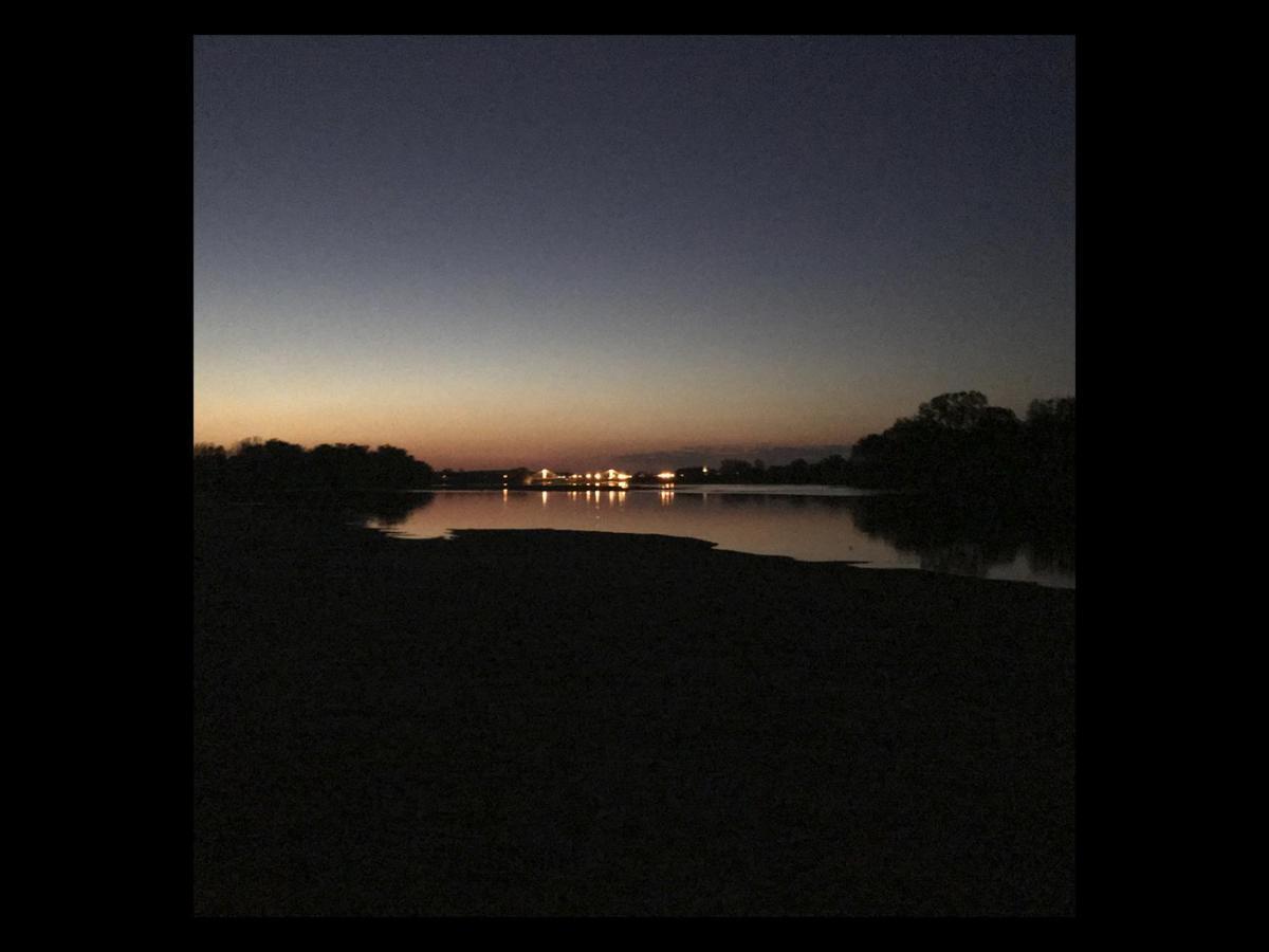 Une Nuit Sur Loire Treves-Cunault Eksteriør bilde